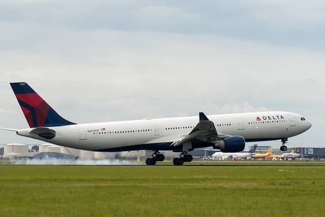 Delta to Begin Daily Flights from Boston to Paris this Summer