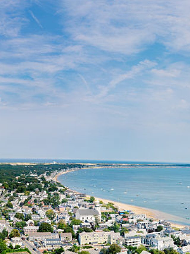 Top 10 Beach Towns In Massachusetts And How To Choose The Right One This Summer.